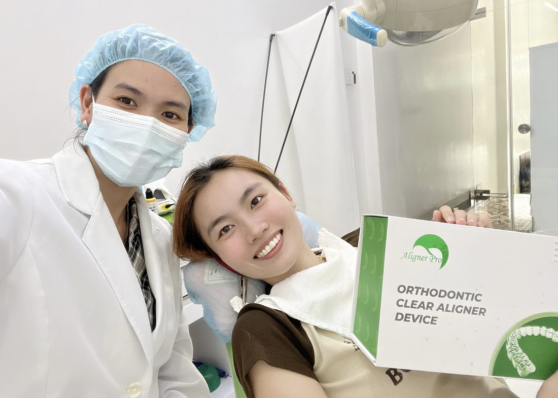 Doctor and patient at Chi Chi Dental